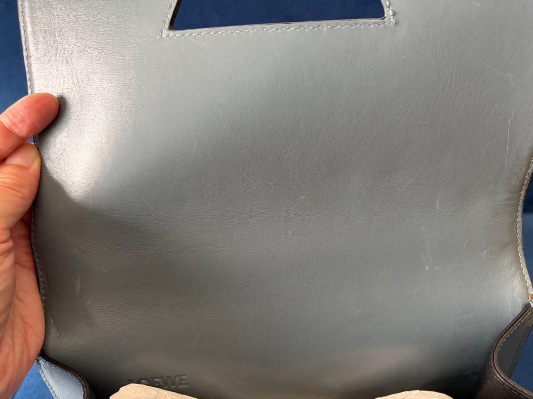 ロエベ　ハンドバッグ　ブルー