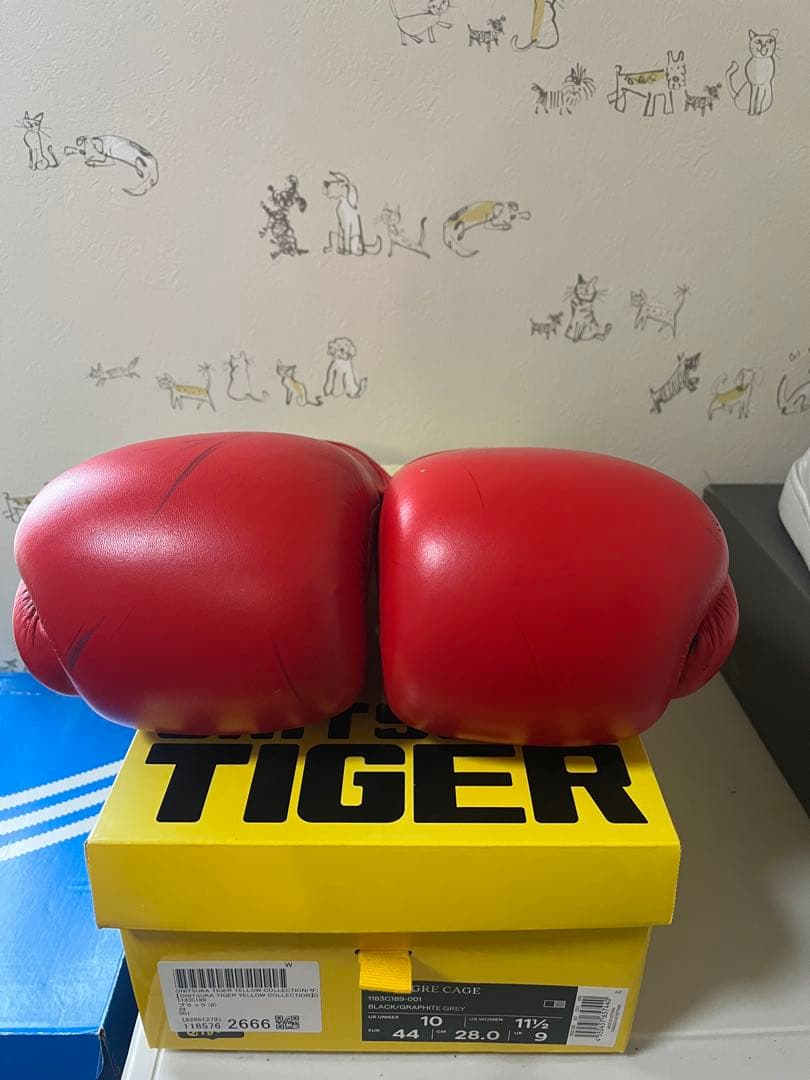 adidas ボクシンググローブ 12oz 赤 IBA公認