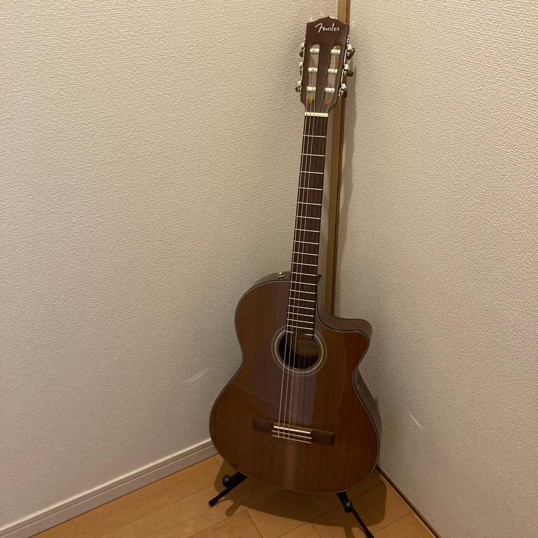 Fender アコースティックギター ハードケース付フェンダーCN-140SCE