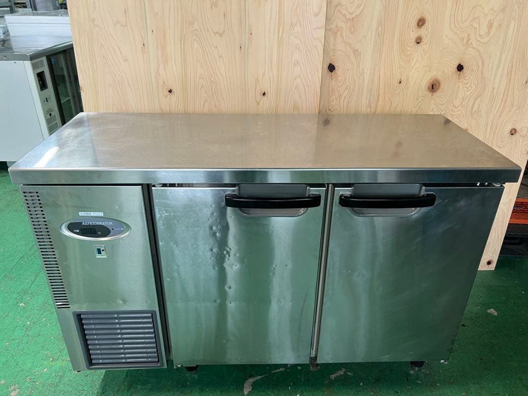 2007年フジマックテーブル形冷蔵庫 141L