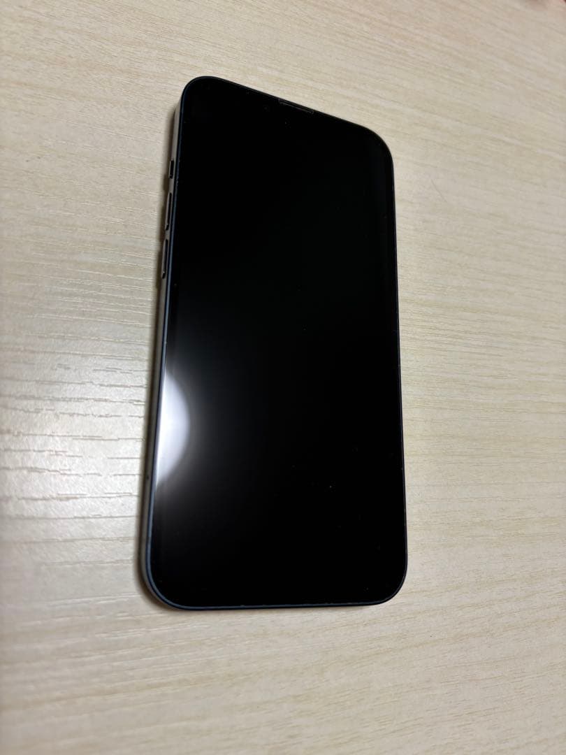 iPhone13 本体　128GB ブラック