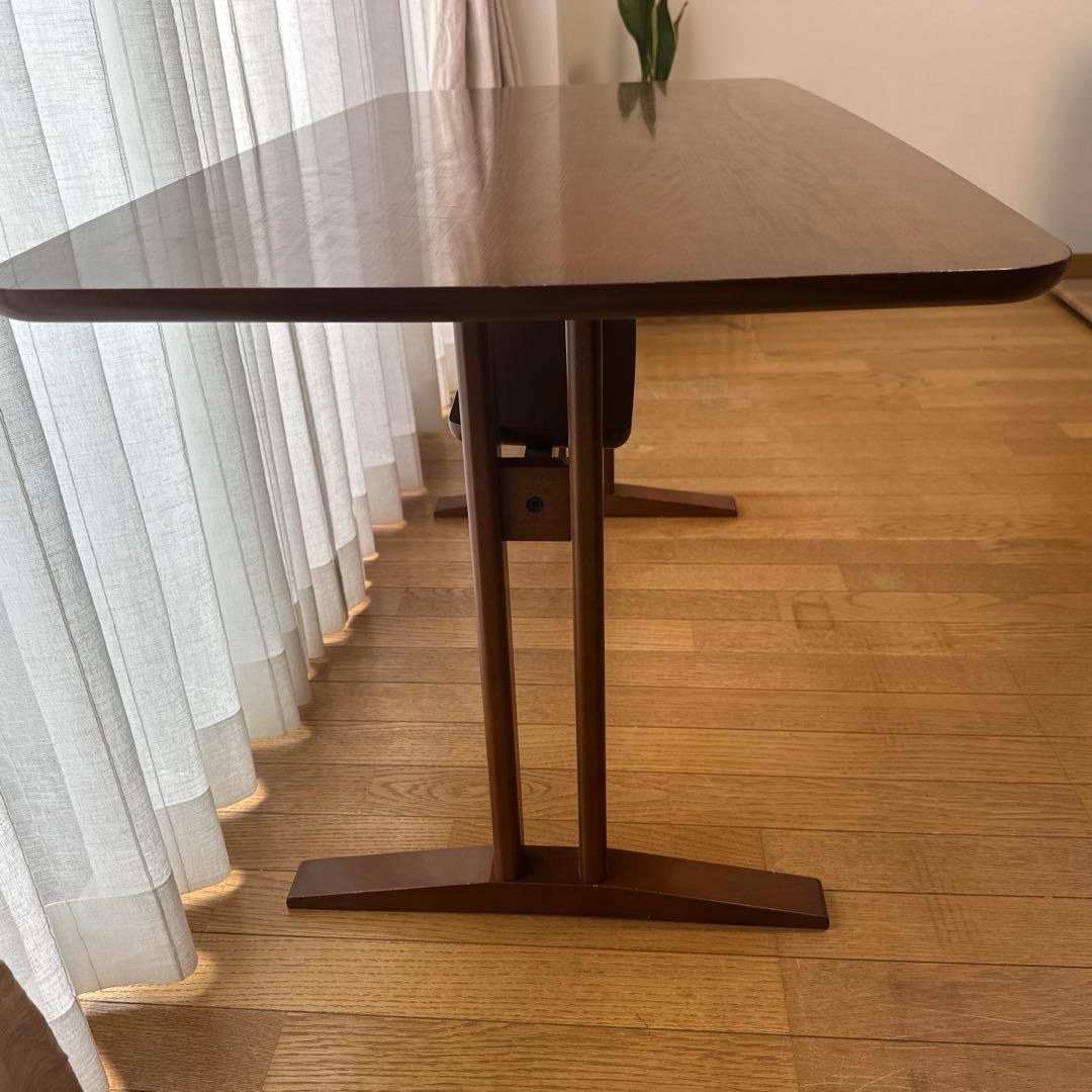 【亜鶴です⠀】カリモク60 カフェテーブル1200 ウォールナット