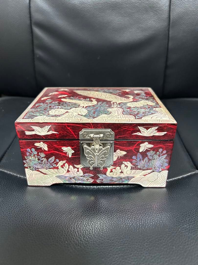 新品 韓国 螺鈿細工　ジュエリーボックス アクセサリーケース　箱付き