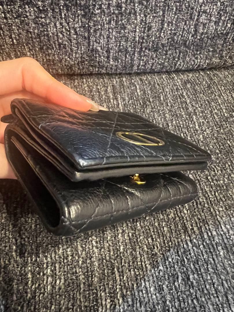 Dior キルティングレザー三つ折り財布