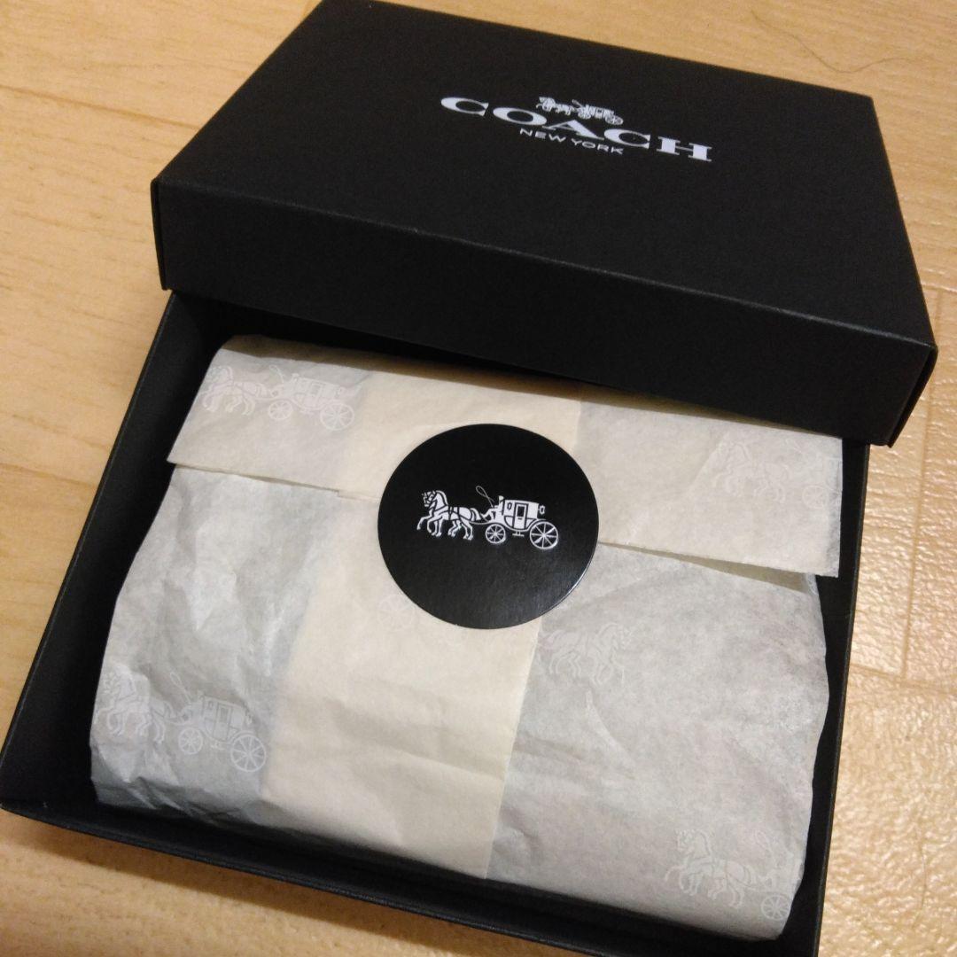 新品未使用　箱付き　コーチ　ミニトライフォールドウォレット　三つ折り財布　グレー