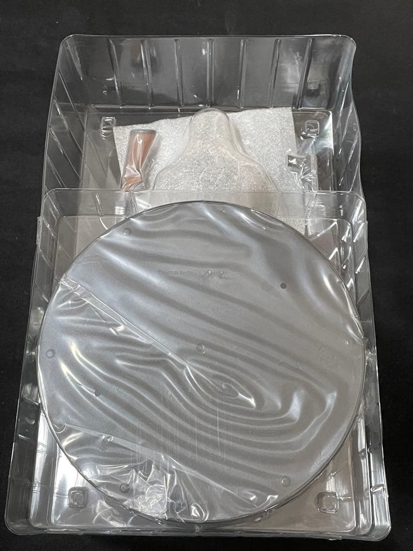 バイオハザードre4 コレクターズエディション レオン フィギュア