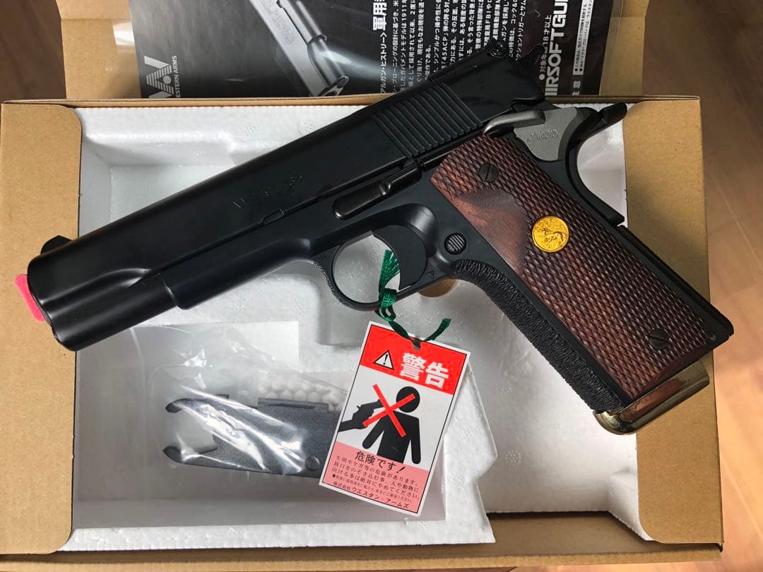 WA ボブチャウ ガンブラックver. ウッドグリップ