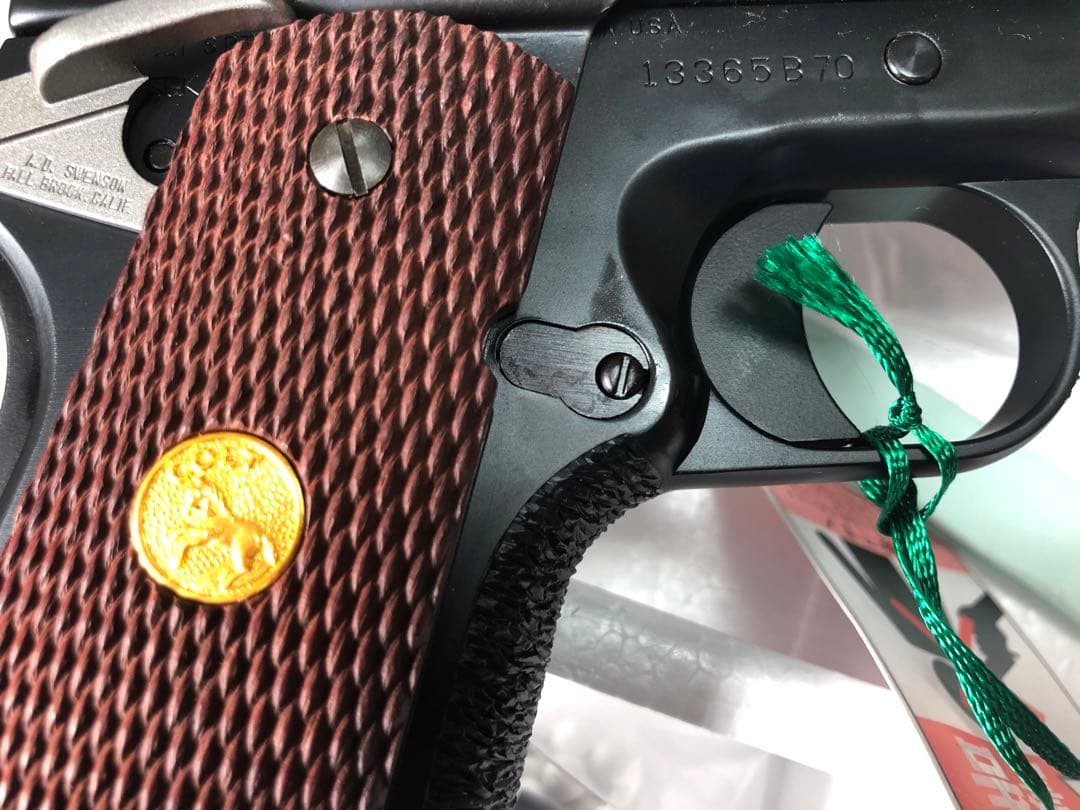 WA ボブチャウ ガンブラックver. ウッドグリップ