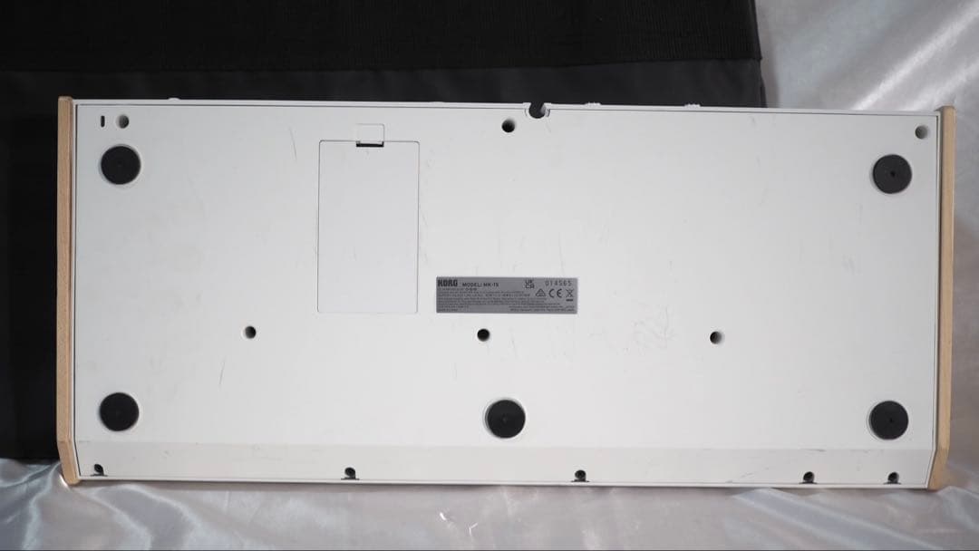 コルグ microKORG S ホワイト