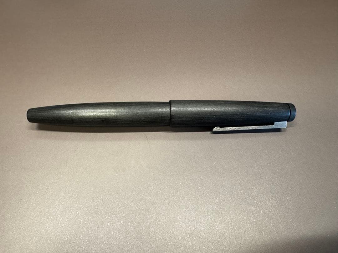 LAMY ブラック 万年筆箱付き