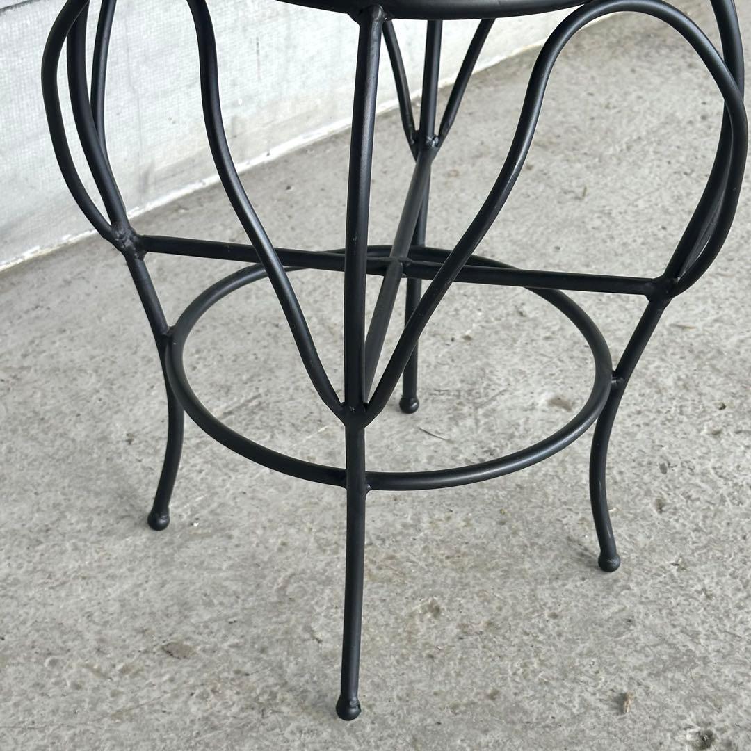 ワインベルベット×アイアン曲線脚スツール｜ロココモダンデザイン 椅子 ベロア調