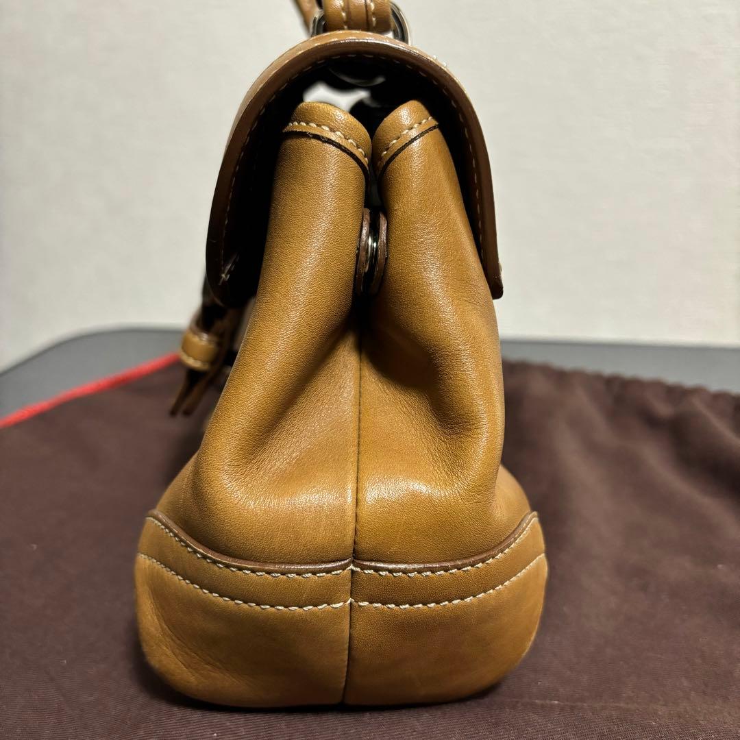 COACH ブラウンレザー ハンドバッグ 付属巾着袋つき