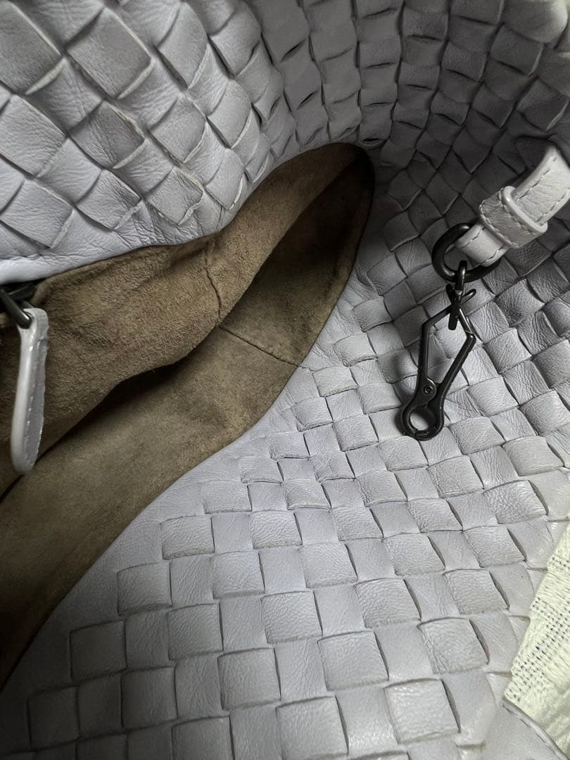 ボッテガヴェネタトートバッグパープルレザー