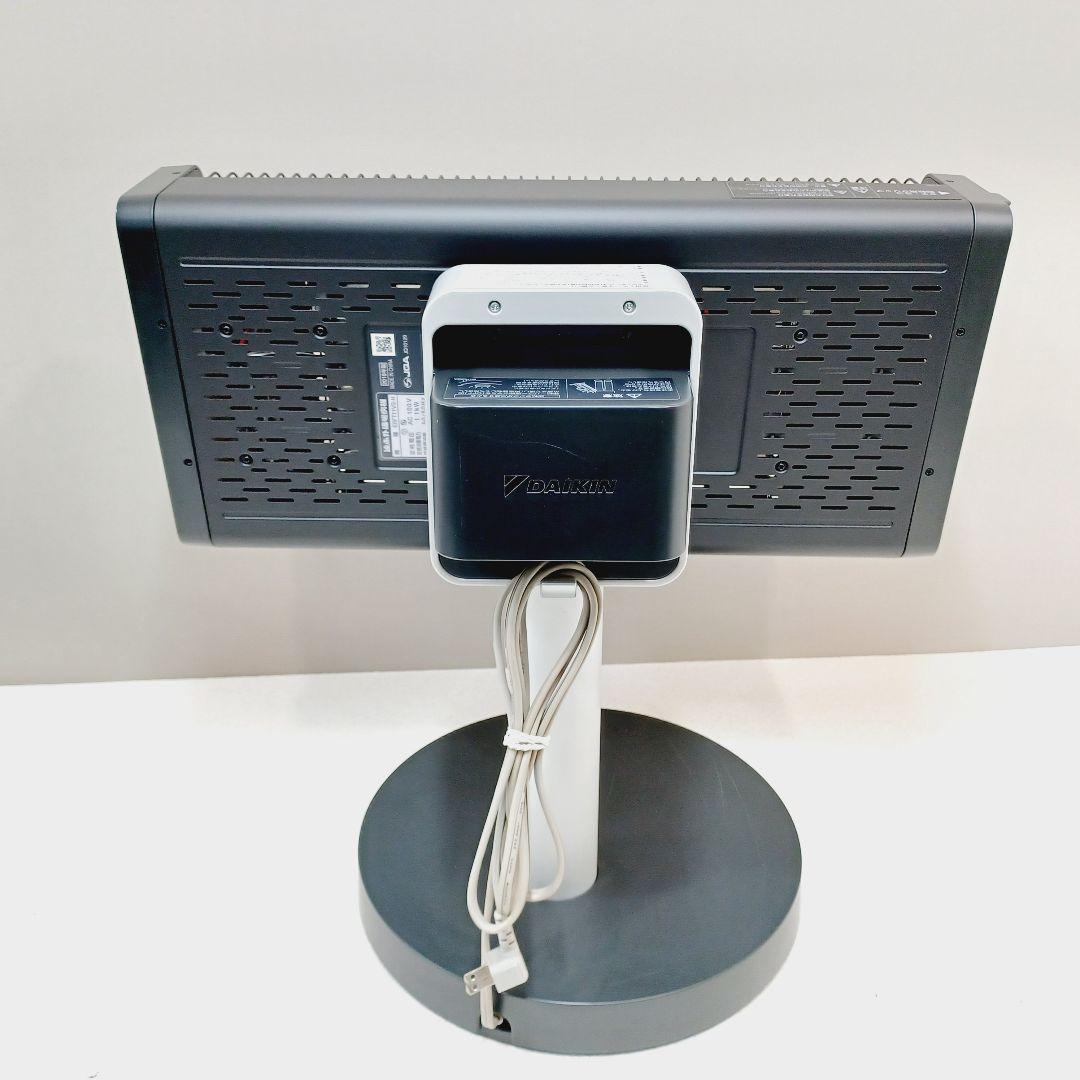 D053　ダイキン　セラムヒート　遠赤外線電気ヒーター