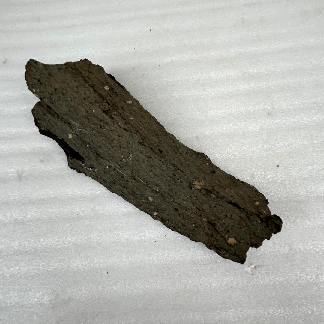 サヌカイト 34㎝ 19㎝ 天然 カンカン石 石琴 たたき棒台座付 楽器 風鈴