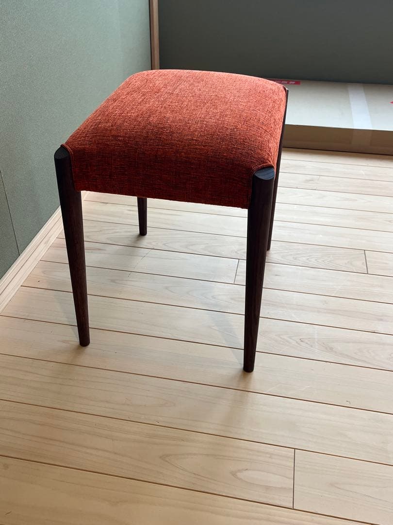 新品！！日進木工製スツール
