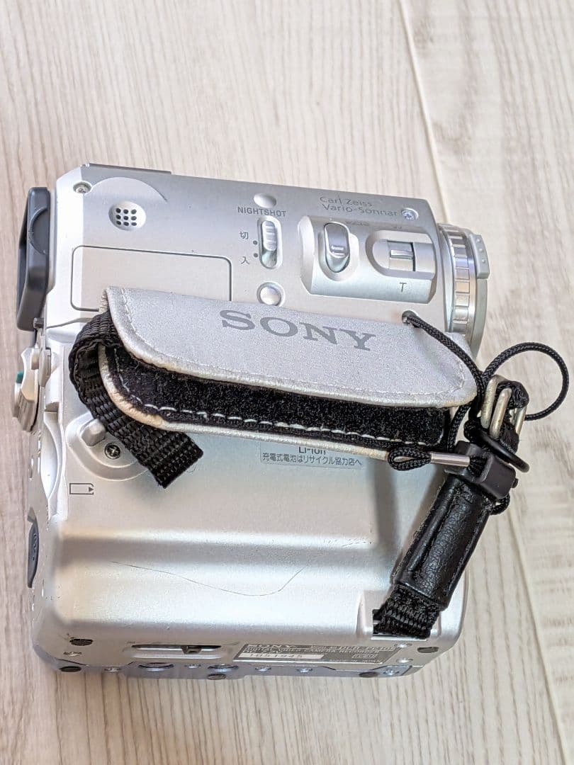 SONY DCR-PC105K ビデオカメラ