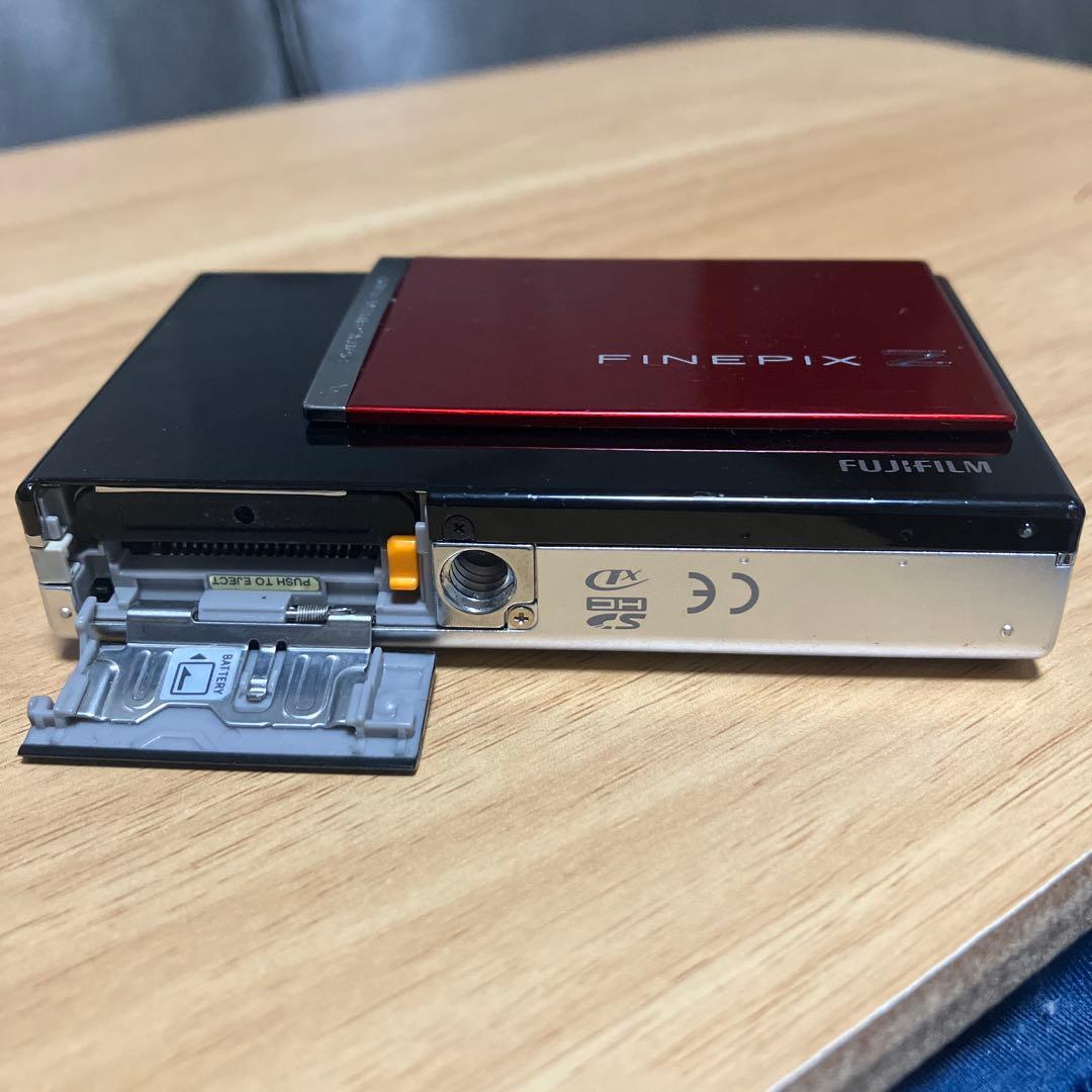 FUJIFILM 富士フイルム FinePix Z200fd レッド ブラック