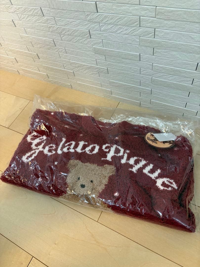 新品　ジェラートピケ holiday ジェラートスノーベアジャガードプルオーバー