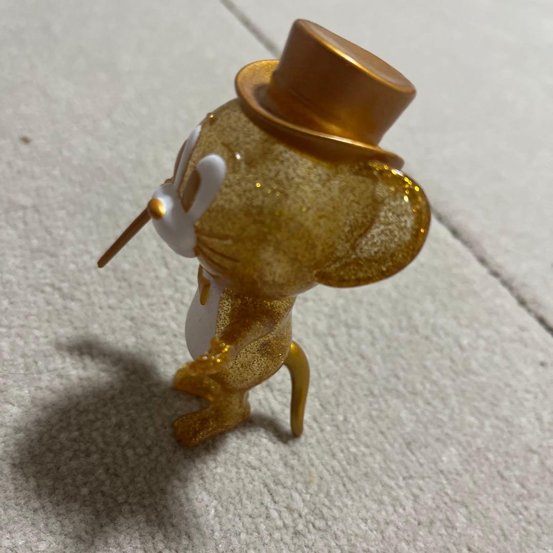 ジェリーマルケス　ゴールド　フィギュア