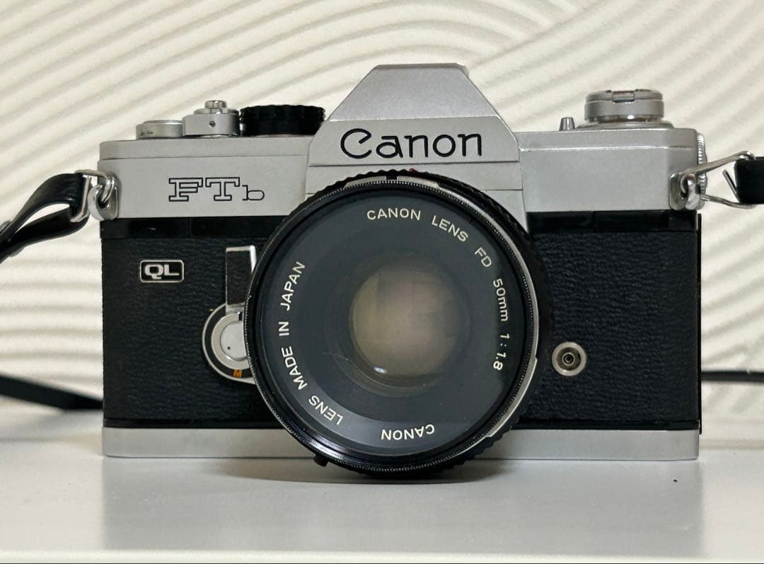 Canon / Nikon 一眼レフカメラ、レンズ 、フラッシュ セット