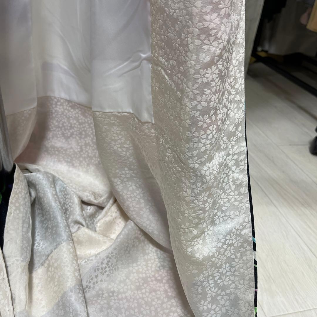 あらら様上質正絹豪華 ラメ、薔薇、蝶々 ゴージャス柄