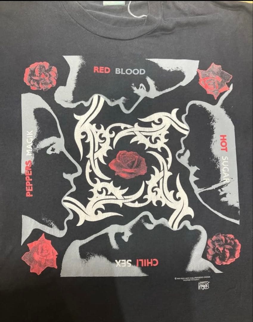 レッドホットチリペッパーズ　BLOOD バックステージパス　ＸＬ