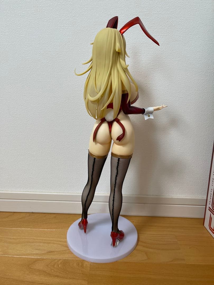 ヴェロニカ・スイートハート バニーver. 1/4スケールフィギュア