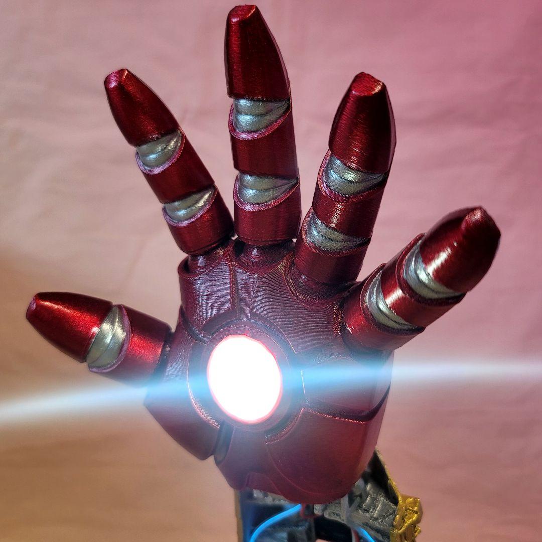 【アイアンマン】新品 1/1 ガントレットライト アーム ハンド LEDライト