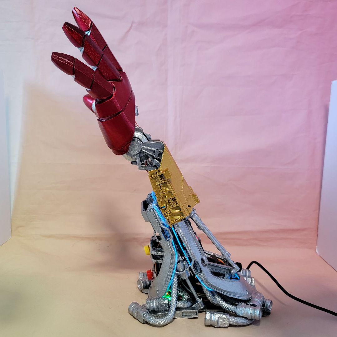 【アイアンマン】新品 1/1 ガントレットライト アーム ハンド LEDライト