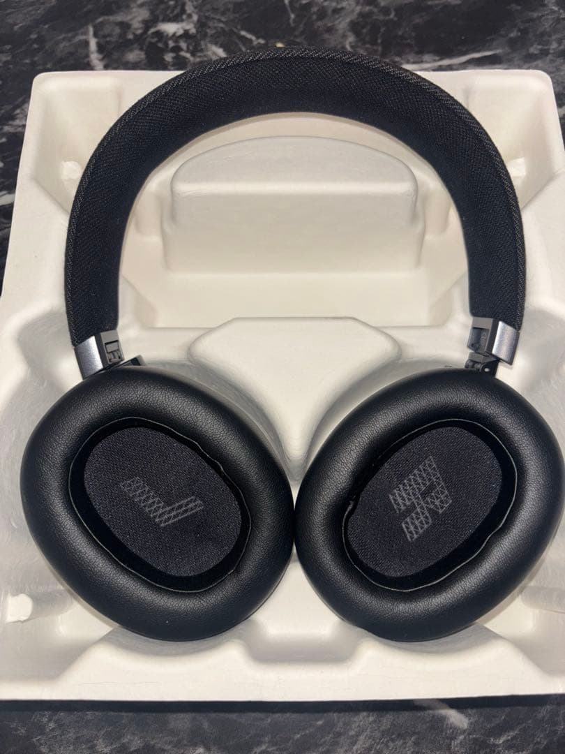 JBL Live 770NC ワイヤレスヘッドホン ブラック