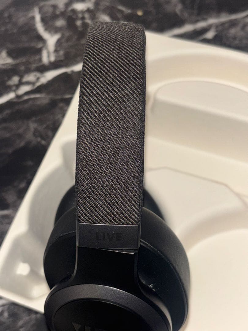 JBL Live 770NC ワイヤレスヘッドホン ブラック