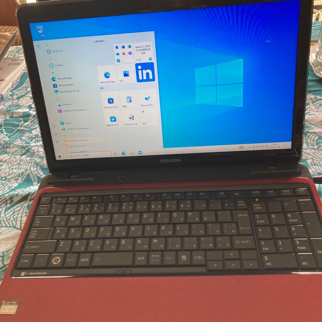 ノート型パソコン　Dynabook