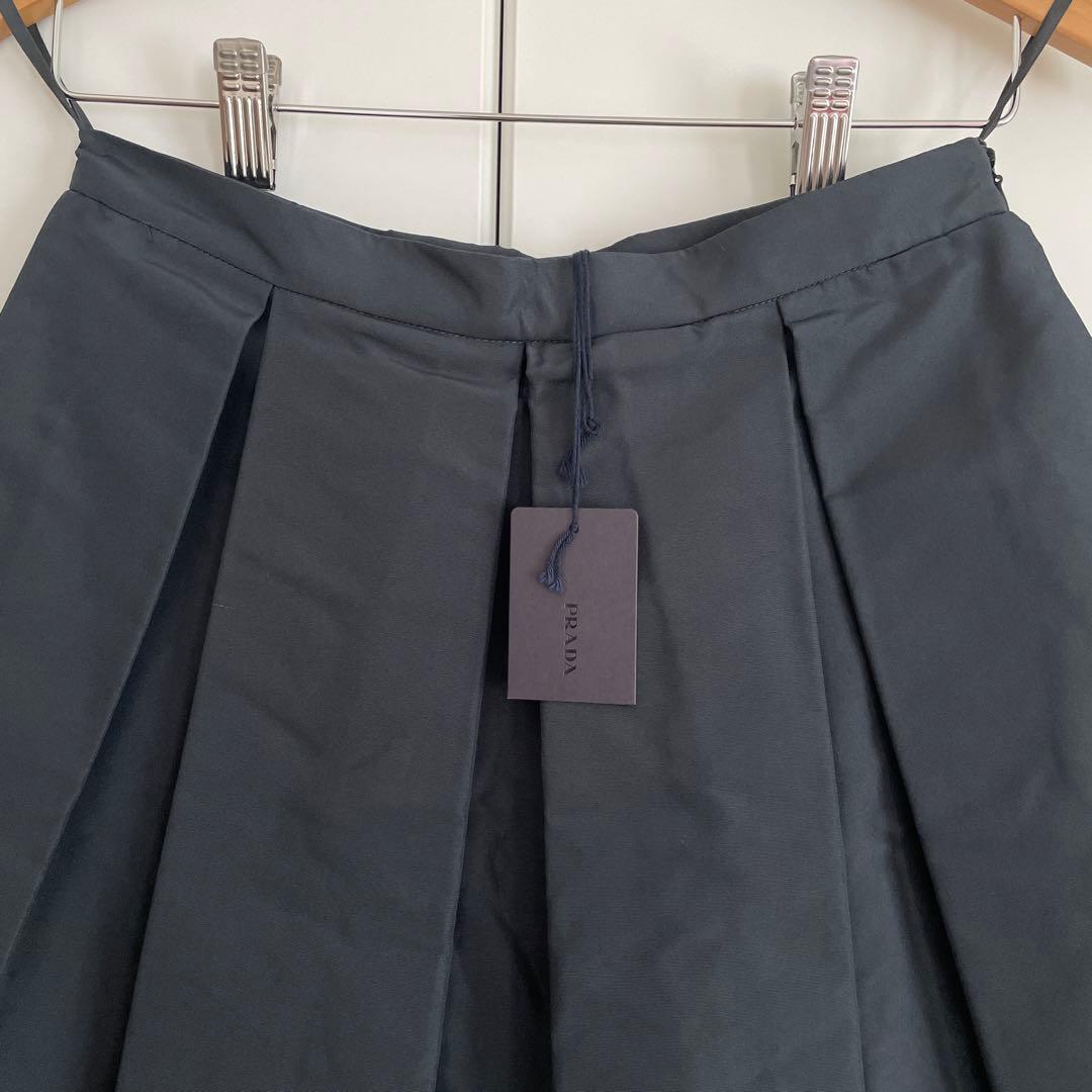 【新品・未使用】PRADA シルク スカート ネイビー 40