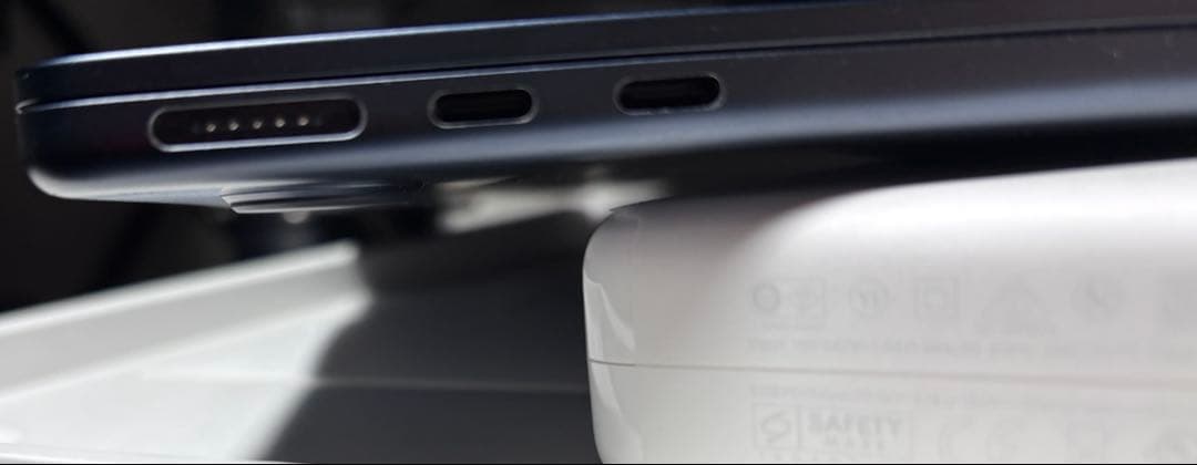 MacBook Air 13.6 m2 10コア/16GB/512GB