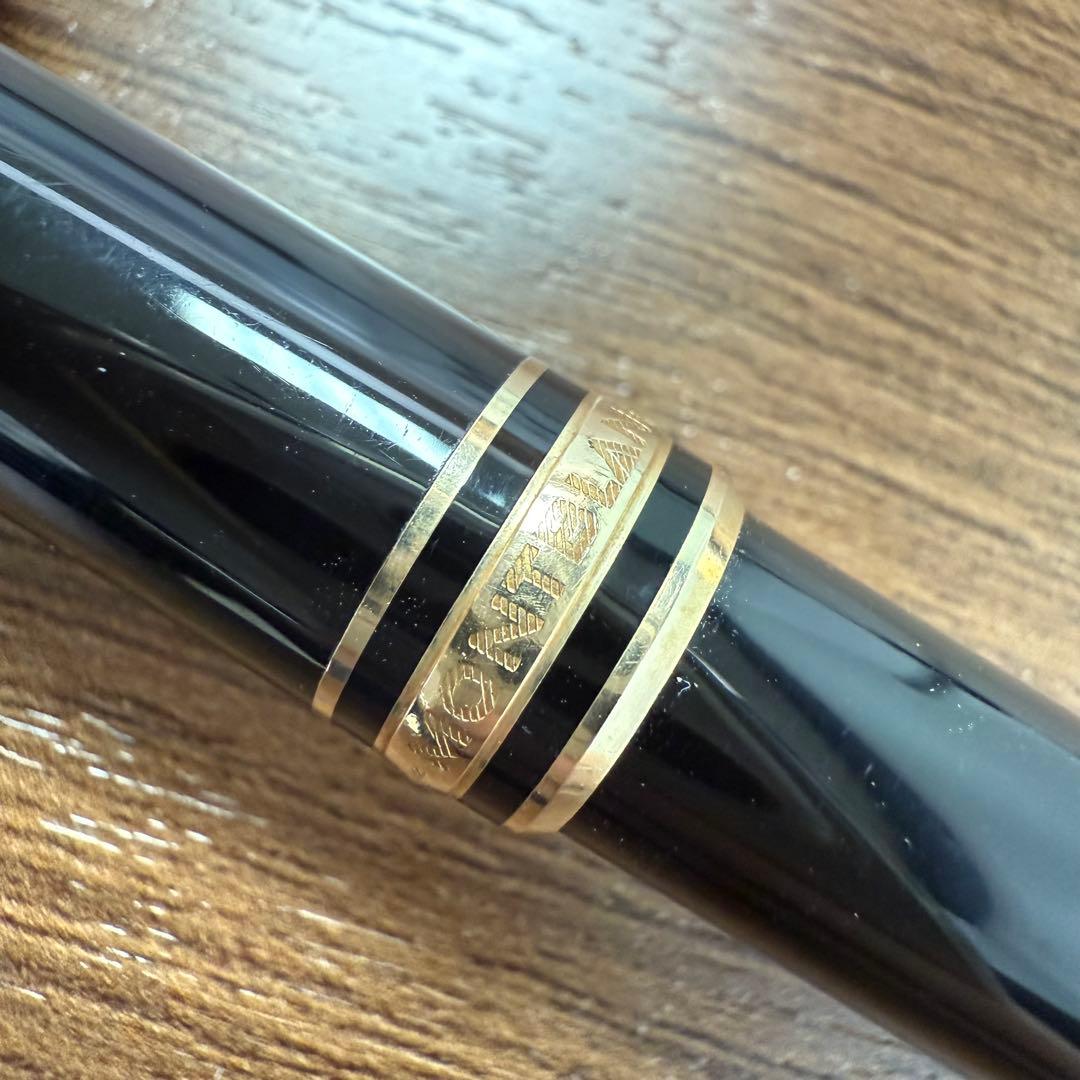 モンブラン　マイスターシュテュック　ボールペン