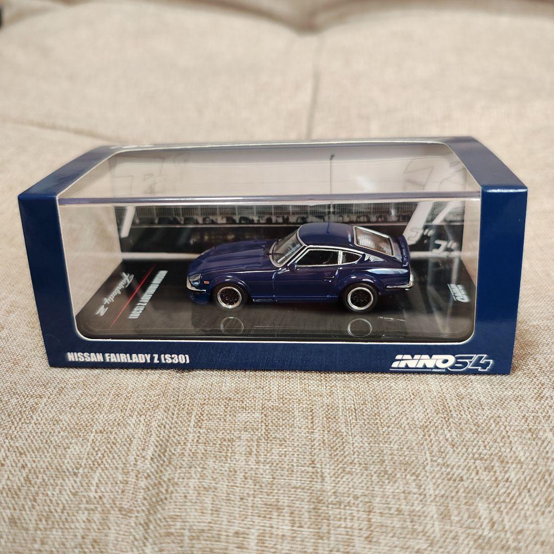 Nissan Fairlady Z (S30) ミニカー 1/64 INNO64