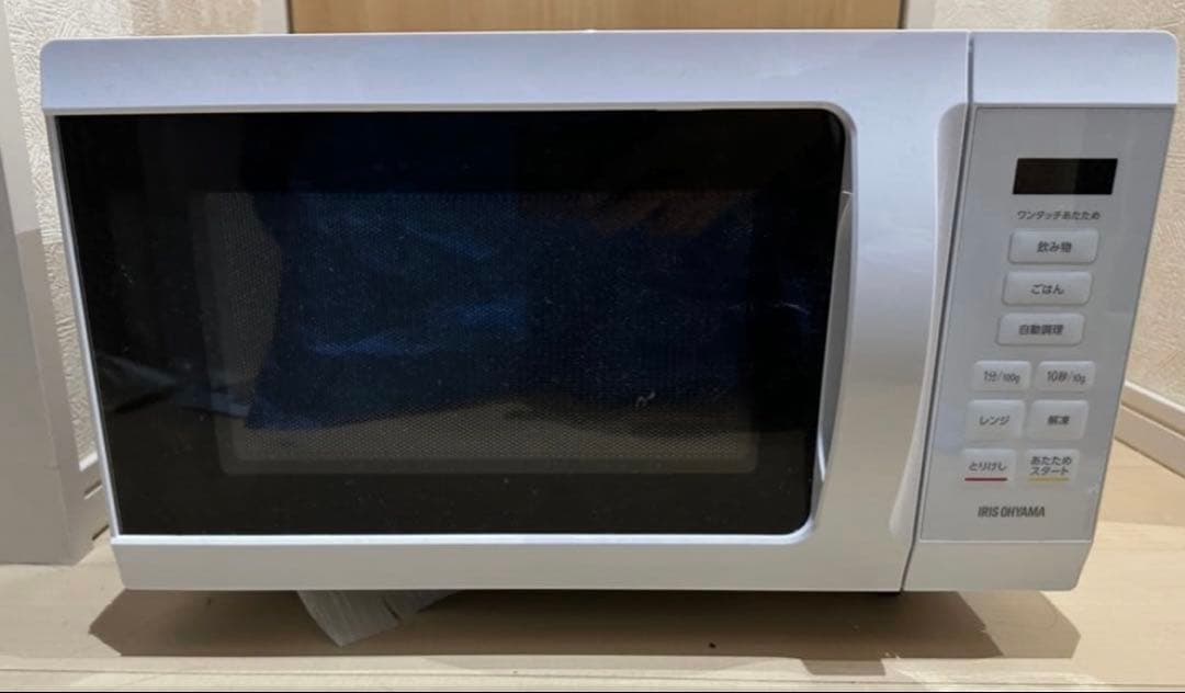 電子レンジ　アイリスオーヤマ　KMB-F186-W 2023年製