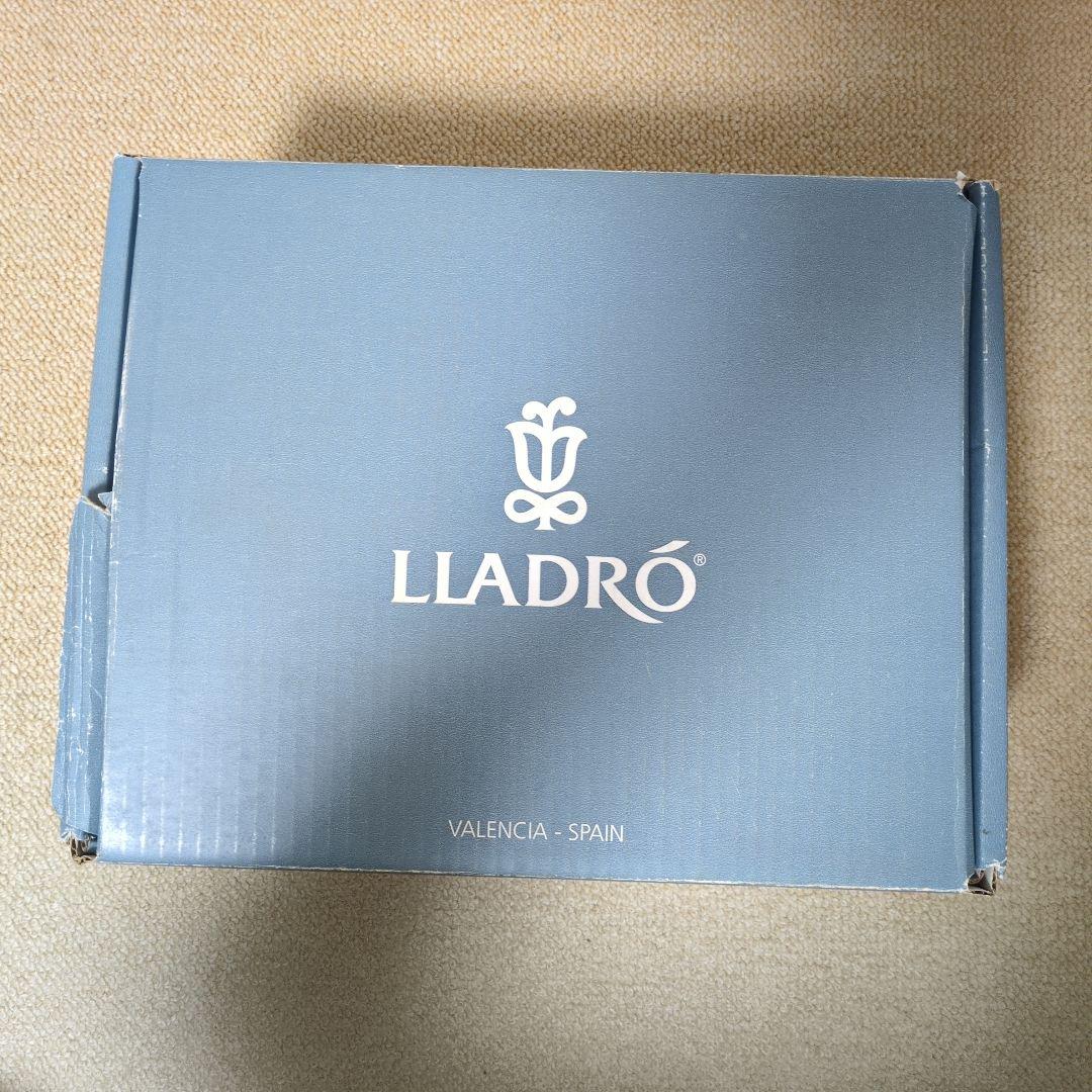 （美品）Lladro リヤドロ 「立雛」フィギュリン 雛人形 箱付