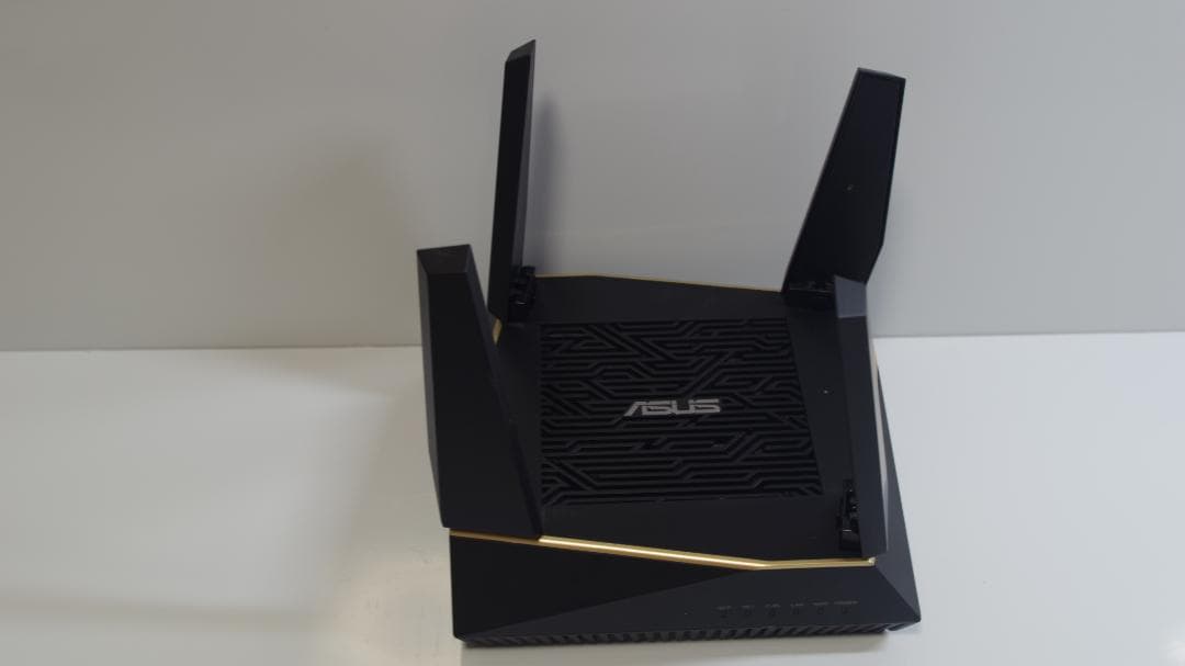 A3652 ASUS RT-AX92U ルーター(ACアダプタ な し)