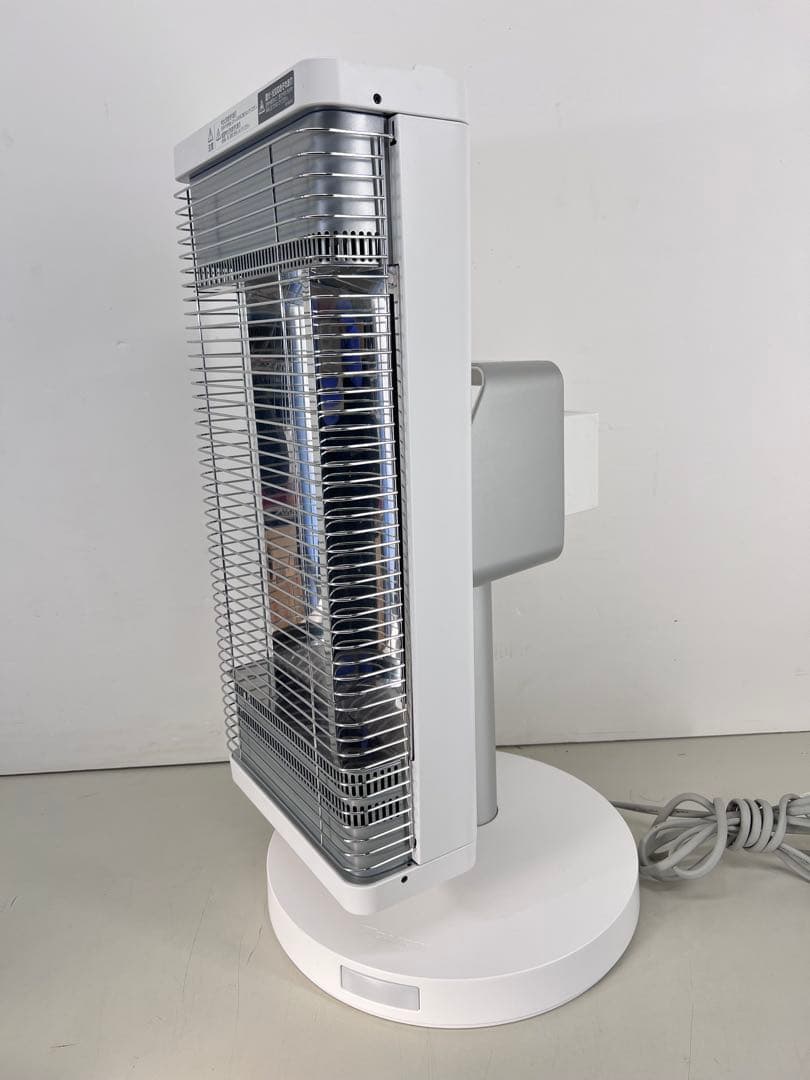 美品 ダイキン DAIKIN 遠赤外線暖房機 セラムヒート