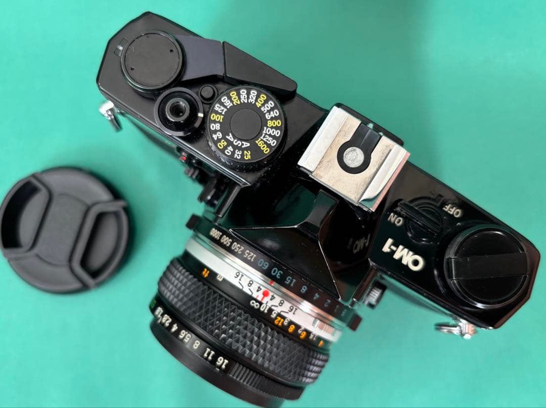 ★ OLYMPUS OM-1 BLACK + ★ 標準レンズ 50mm