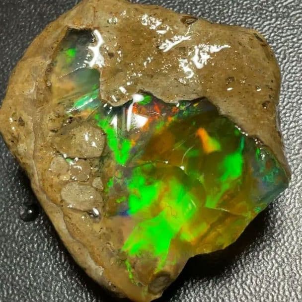 【90CT】エチオピア　オパール　原石　鉱物標本