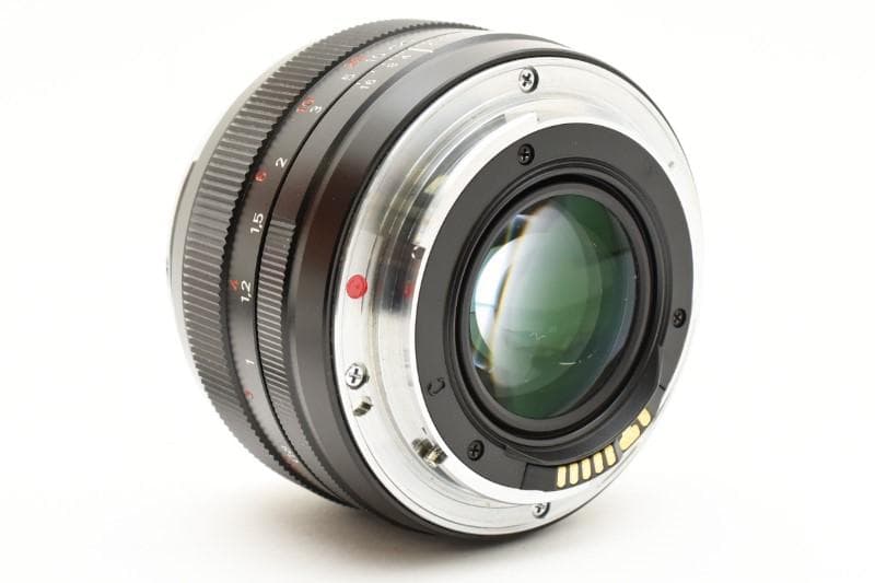 Carl Zeiss Planar 50mm f/1.4 T*ZE（整備品）