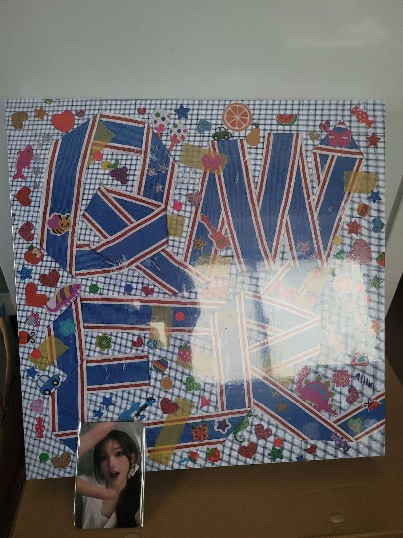 QWER 限定LP レコード Beyond the Discord特典トレカ付き