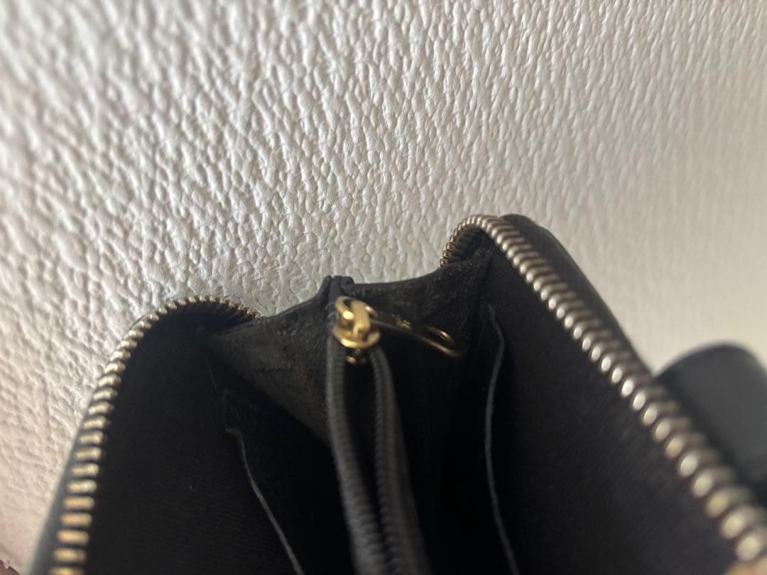 イルビゾンテ　折りたたみ財布　コンパクト　ミニ