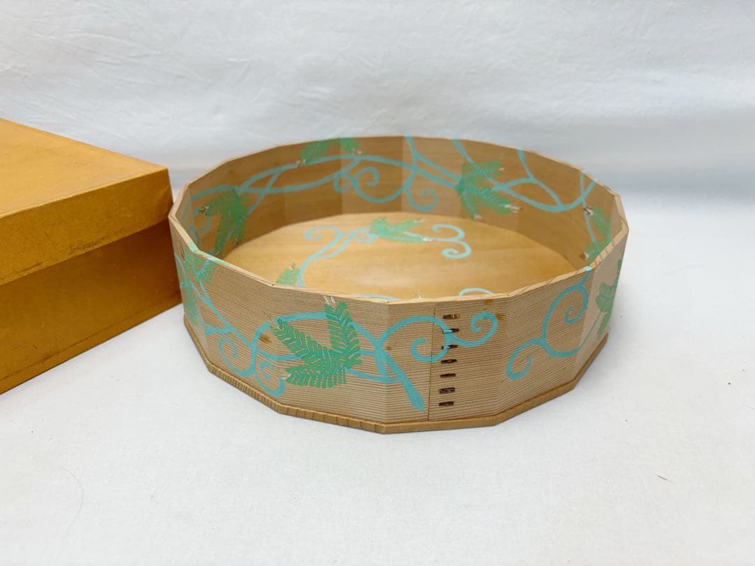 茶道具 玄々斎好写 杉折曲 松唐草絵炭斗 杉折曲十六角 炭取 炭箱 元箱