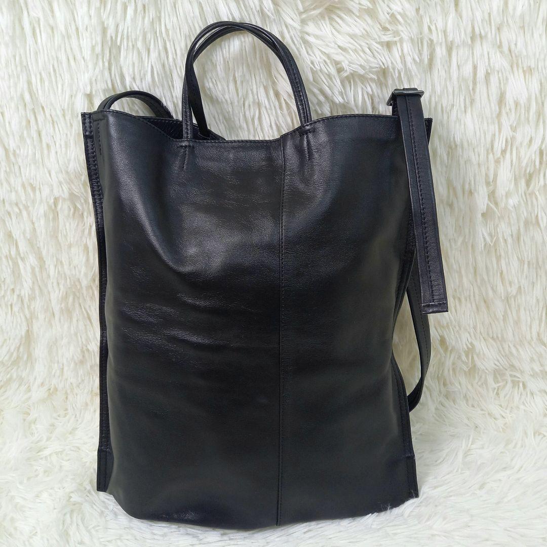 【美品】イアパピヨネ 牛革 ぺたんこ トート ショルダーバッグ 2way A4可