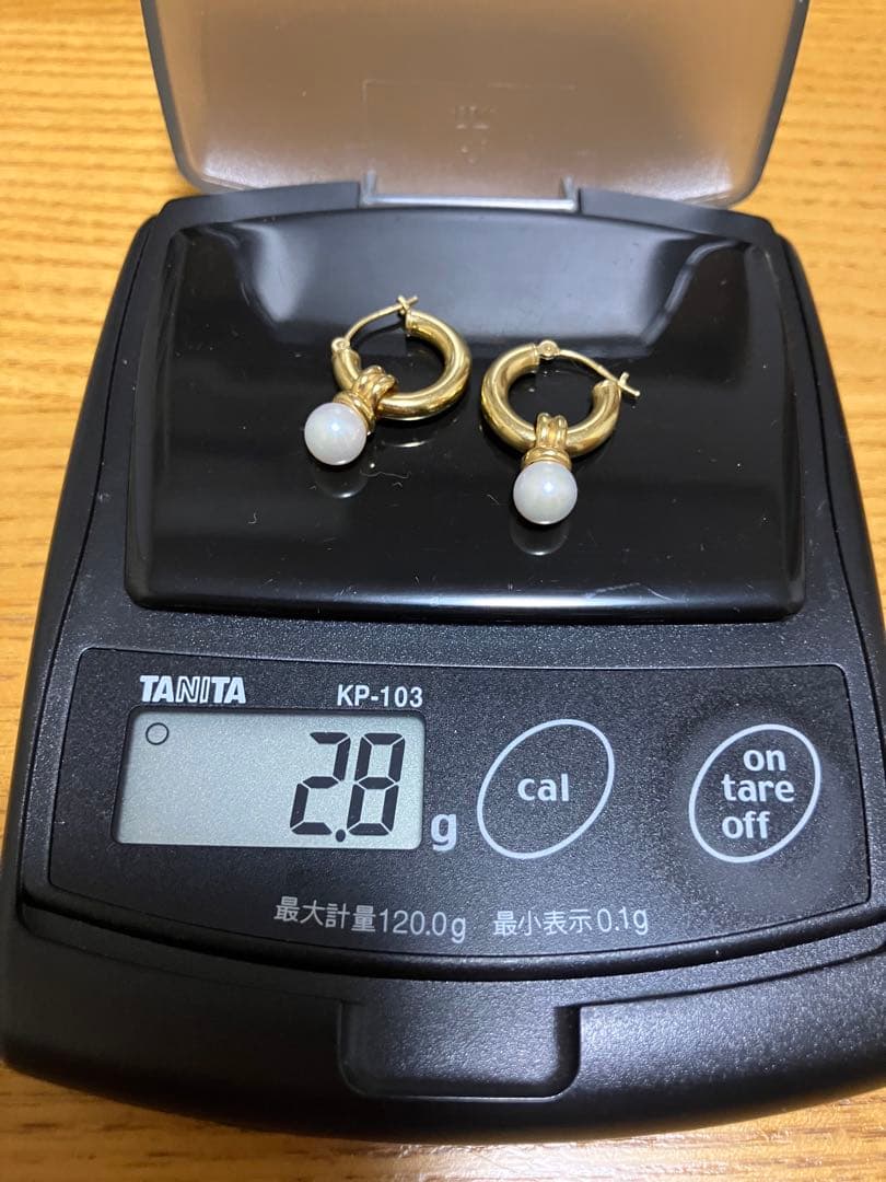 K18 ゴールド　パール　フープ　ピアス