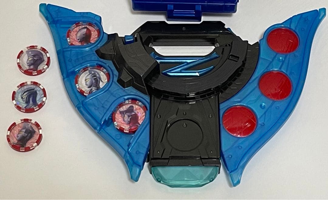 【円谷プロ】ウルトラマンZ DXウルトラゼットライザー＆メダルホルダーセット